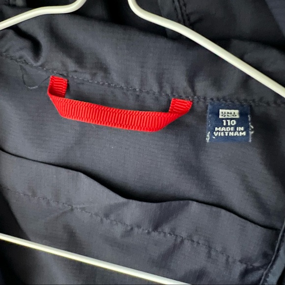 UNIQLO Kids Hooded Windbreaker - Picture 4 of 7